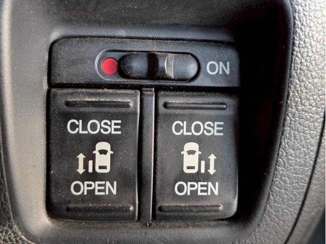 N-BOX G・Lパッケージ 両側パワースライドドア 衝突被害軽減ブレーキ 横滑り防止装置 アイドリングストップ オートエアコン ABS HIDヘッドライト プッシュスタート スマートキー 盗難警報装置 オートリトラミラー ETC(20枚目)