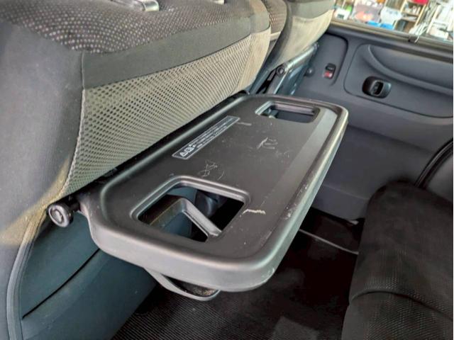 N-BOX G・Lパッケージ 両側パワースライドドア 衝突被害軽減ブレーキ 横滑り防止装置 アイドリングストップ オートエアコン ABS HIDヘッドライト プッシュスタート スマートキー 盗難警報装置 オートリトラミラー ETC(25枚目)