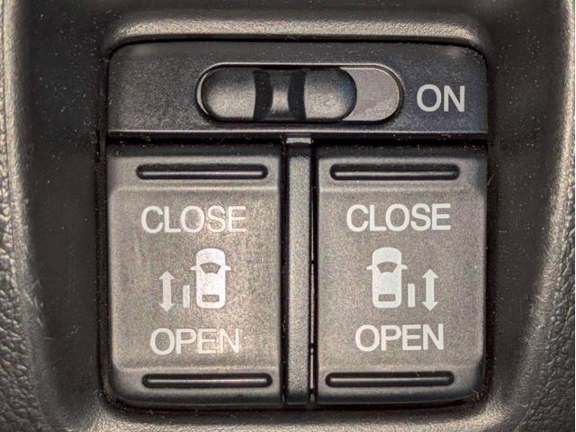 N-BOX G・ターボLパッケージ ワンオーナー車 純正ナビ Bluetooth バックカメラ 両側パワースライドドア 横滑り防止装置 アイドリングストップ オートエアコン ABS プッシュスタート スマートキー 電動格納ミラー(29枚目)