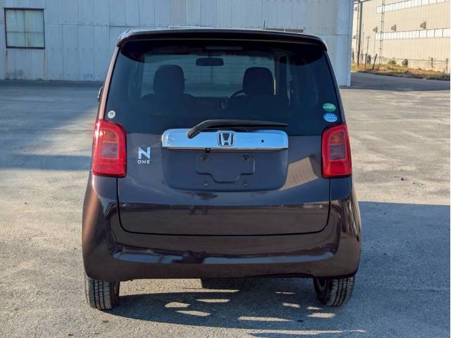 Ｎ－ＯＮＥ Ｇ・ローダウン　社外ＳＤナビ　横滑り防止装置　アイドリングストップ　オートエアコン　ＡＢＳ　ＨＩＤヘッドライト　プッシュスタート　スマートキー　盗難警報装置　電動格納ミラー　純正アルミ　ＥＴＣ付き（16枚目）