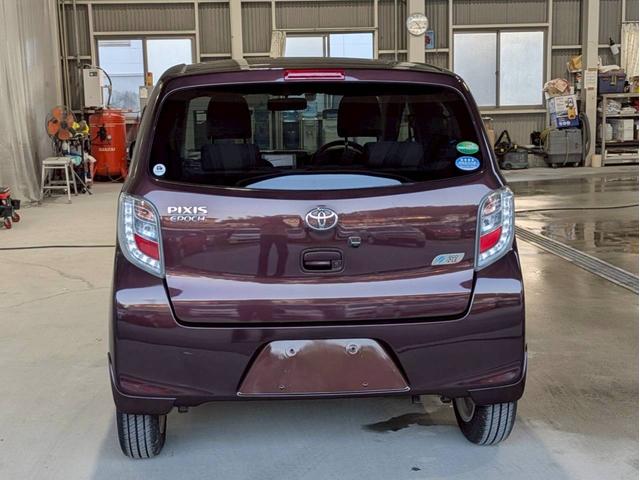 ピクシスエポック G SA バックモニター アクセル踏み間違い防止装置 横滑り防止装置 エコアイドル オートエアコン ABS プッシュスタート スマートキー 盗難警報装置 電動格納ミラー 純正アルミ(16枚目)