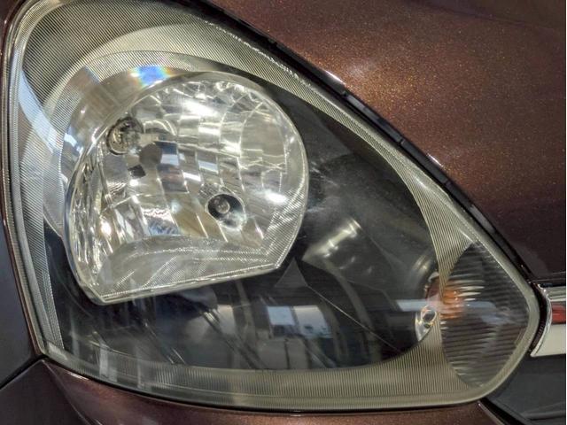 ピクシスエポック G SA バックモニター アクセル踏み間違い防止装置 横滑り防止装置 エコアイドル オートエアコン ABS プッシュスタート スマートキー 盗難警報装置 電動格納ミラー 純正アルミ(31枚目)