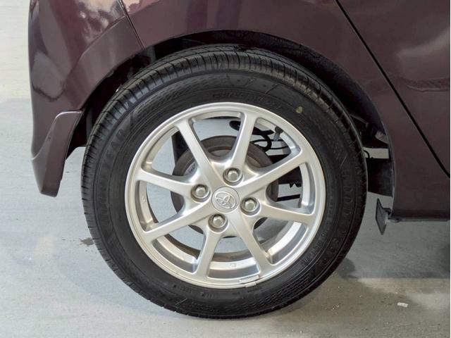 ピクシスエポック G SA バックモニター アクセル踏み間違い防止装置 横滑り防止装置 エコアイドル オートエアコン ABS プッシュスタート スマートキー 盗難警報装置 電動格納ミラー 純正アルミ(33枚目)