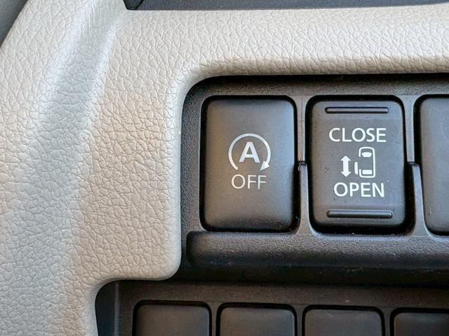 １階にはサンキュッパからヨンキュッパのお車を展示しております♪お気軽に見に来てください♪