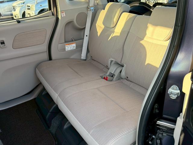 １階にはサンキュッパからヨンキュッパのお車を展示しております♪お気軽に見に来てください♪