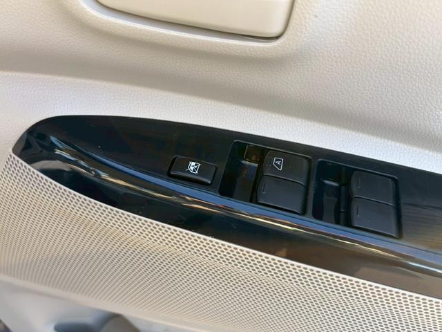 当店は損保ジャパン日本興亜の正規代理店をしております。保険に精通した専任者がおりますので、ぜひ当店にお任せ下さい。