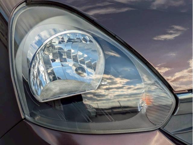 ミライース Ｘ　リミテッドＳＡ　アクセル踏み間違い防止装置　横滑り防止装置　エコアイドル　社外ＣＤオーディオ　ＡＢＳ　キーレスエントリー　盗難警報装置　エアコン　パワステ　パワーウィンドウ　Ｗエアバッグ　電動格納ミラー　純正アルミ（31枚目）