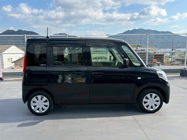 スペーシア X 助手席側パワースライドドア アイドリングストップ 社外CDオーディオ オートエアコン ベンチシート ABS プッシュスタート スマートキー 盗難警報装置 電動格納ミラー(10枚目)