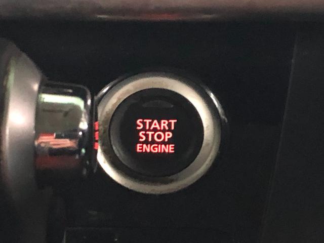 【プッシュスタート】　カギを持っている状態でブレーキを踏んでこちらのボタンを押していただくとエンジンがスタートします！