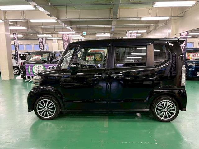 N-BOXカスタム G・ターボAパッケージ 社外ナビ バックモニター 両側パワースライドドア 衝突被害軽減ブレーキ 横滑り防止装置 アイドリングストップ オートエアコン HIDヘッドライト プッシュスタート 純正アルミ ドラレコ ETC付き(11枚目)