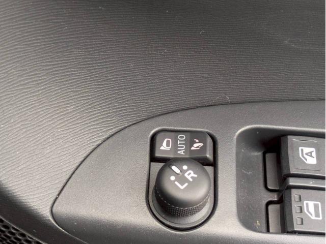 タント X SAII 純正ナビ バックモニター 助手席側パワースライドドア 衝突被害軽減ブレーキ 車線逸脱警報装置 横滑り防止装置 エコアイドル オートエアコン ABS プッシュスタート スマートキー 盗難警報装置(27枚目)