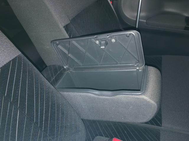 タント カスタムX SA パワースライドドア HID フォグランプ ドラレコ ETC 衝突警報装置 横滑り防止装置 プッシュスタート スマートキー(29枚目)