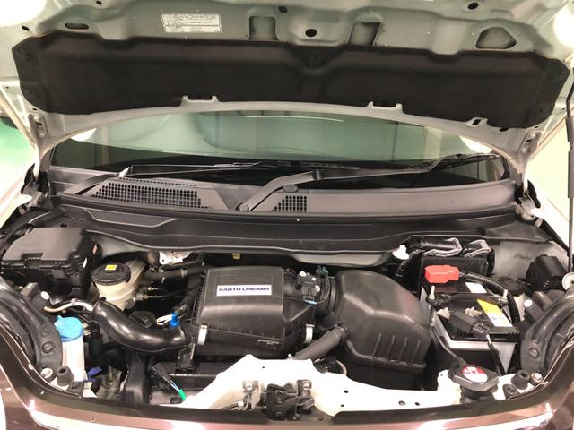 Ｎ－ＯＮＥ Ｇ　ＳＳブラウンスタイルパッケージ　純正ディスプレイオーディオ　バックモニター　衝突被害軽減ブレーキ　横滑り防止装置　アイドリングストップ　オートエアコン　前席シートヒーター　ＨＩＤ　プッシュスタート　スマートキー　盗難警報装置　ＥＴＣ（32枚目）