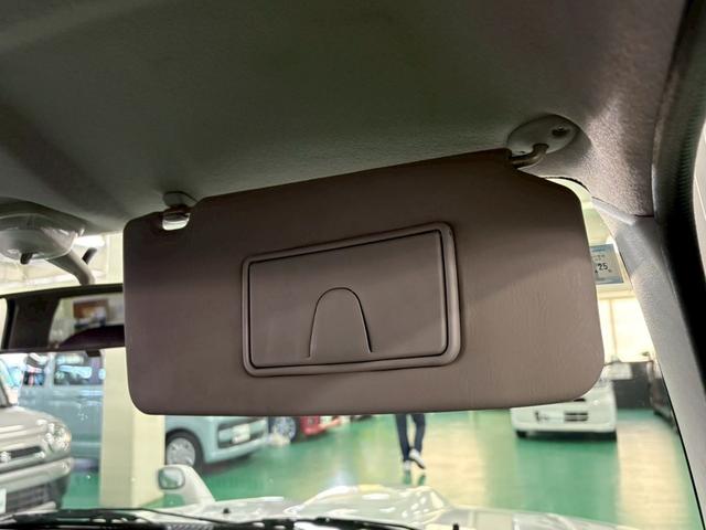 ジムニー ワイルドウインド 4WD ターボ車 フロア4速AT 社外7インチナビ D席シートヒーター ABS エアコン パワステ パワーウィンドウ Wエアバッグ 電動格納ミラー 純正アルミ(24枚目)