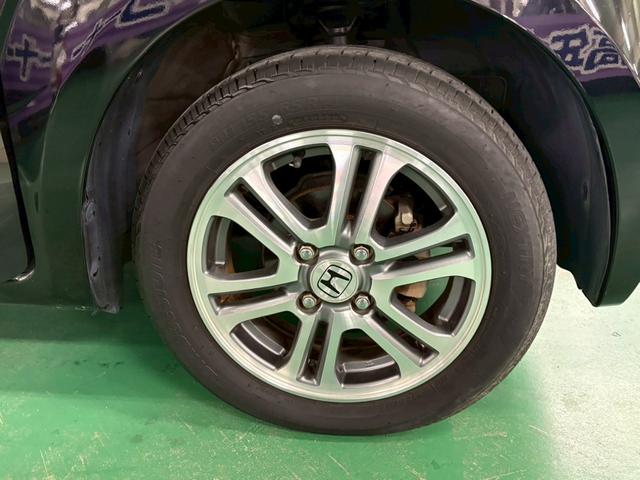 Ｎ－ＢＯＸ Ｇ　ＳＳパッケージ　社外ナビ　両側パワースライドドア　横滑り防止装置　アイドリングストップ　オートエアコン　ＡＢＳ　プッシュスタート　スマートキー　盗難警報装置　純正アルミ　ドラレコ　ＥＴＣ付き（33枚目）