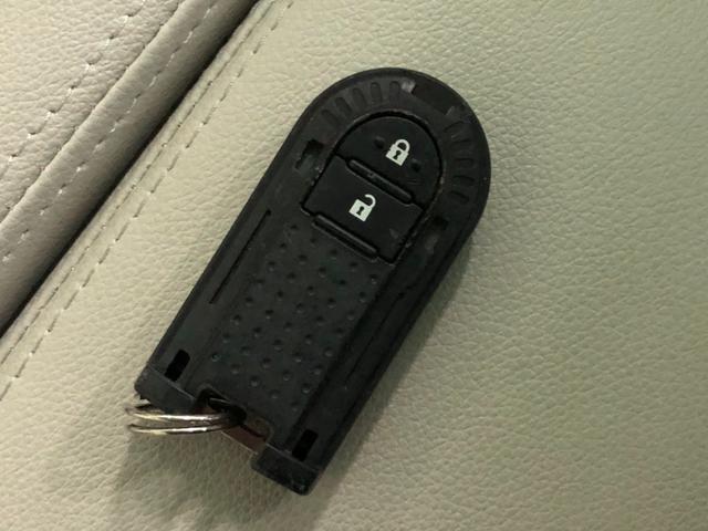 キャスト スタイルＧ　プライムコレクション　ＳＡＩＩ　純正ナビ　バックモニター　ハーフレザーシート　衝突被害軽減ブレーキ　車線逸脱警報装置　横滑り防止装置　アイドリングストップ　オートエアコン　ＬＥＤヘッドライト　プッシュスタート　純正アルミ（26枚目）