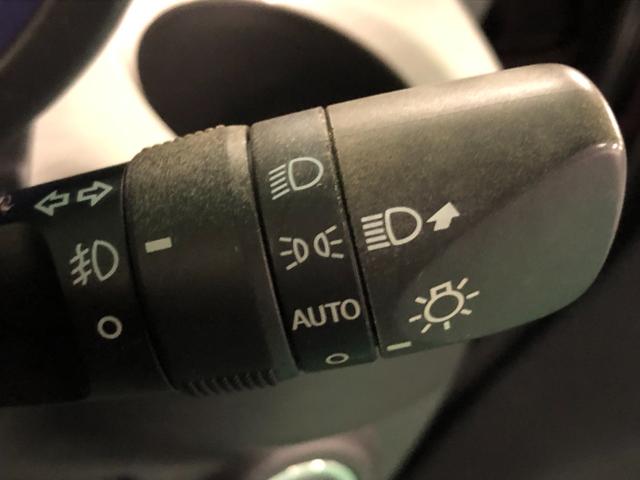 キャスト スタイルＧ　プライムコレクション　ＳＡＩＩ　純正ナビ　バックモニター　ハーフレザーシート　衝突被害軽減ブレーキ　車線逸脱警報装置　横滑り防止装置　アイドリングストップ　オートエアコン　ＬＥＤヘッドライト　プッシュスタート　純正アルミ（30枚目）