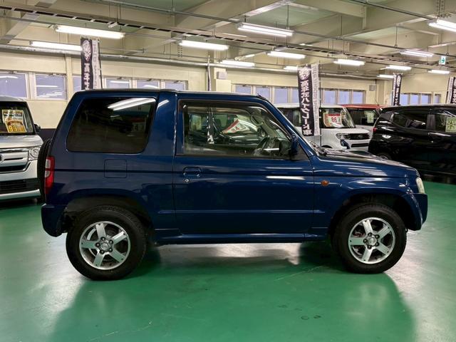 キックス RX 4WD ターボ車 社外SDナビ フロア4速AT エアコン パワステ パワーウィンドウ Wエアバッグ ABS キーレスエントリー 純正アルミ ETC付き(12枚目)