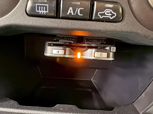 キックス RX 4WD ターボ車 社外SDナビ フロア4速AT エアコン パワステ パワーウィンドウ Wエアバッグ ABS キーレスエントリー 純正アルミ ETC付き(28枚目)