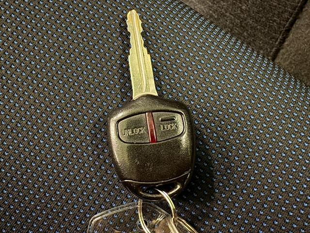 キックス RX 4WD ターボ車 社外SDナビ フロア4速AT エアコン パワステ パワーウィンドウ Wエアバッグ ABS キーレスエントリー 純正アルミ ETC付き(30枚目)