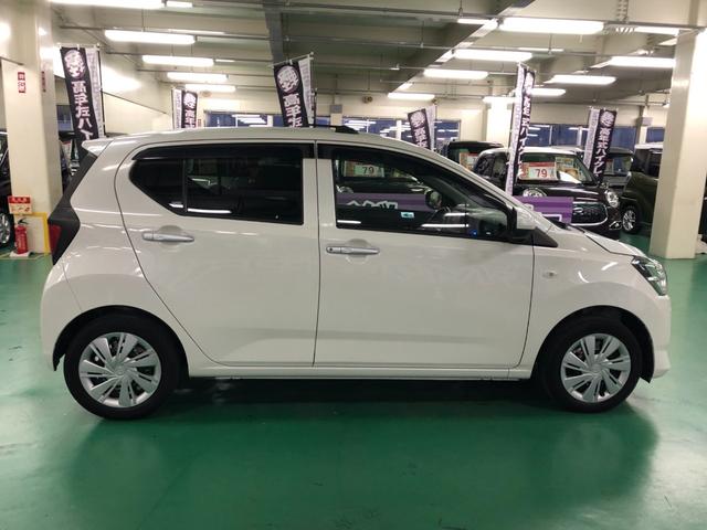 ピクシスエポック X SAIII 衝突被害軽減ブレーキ 車線逸脱警報装置 横滑り防止装置 コーナーセンサー アイドリングストップ 純正CDオーディオ ABS LEDヘッドライト キーレスエントリー 盗難警報装置 ドラレコ(10枚目)