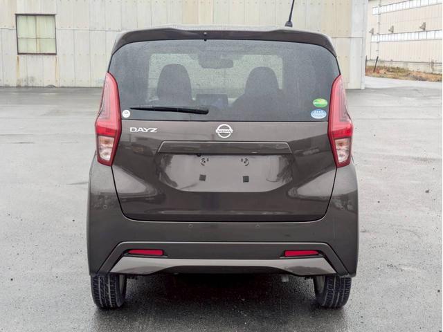 デイズ X ワンオーナー車 純正ナビ アラウンドビューモニター エマージェンシーブレーキ 車線逸脱警報装置 横滑り防止装置 クリアランスソナー アイドリングストップ ABS プッシュスタート 純正アルミ ETC(16枚目)