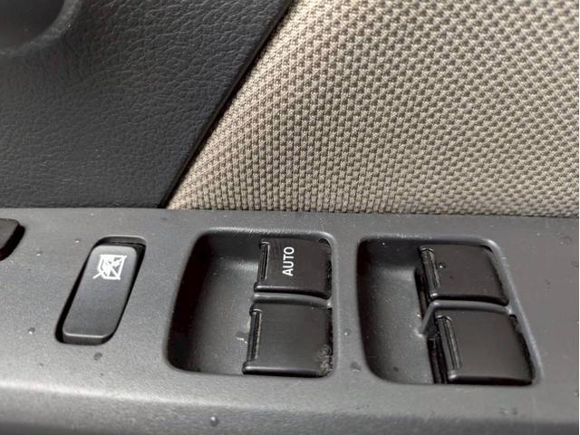 ワゴンR FX CVT アイドリングストップ オートエアコン 純正CDオーディオ ベンチシート ABS キーレスエントリー 盗難警報装置 電動格納ミラー(24枚目)