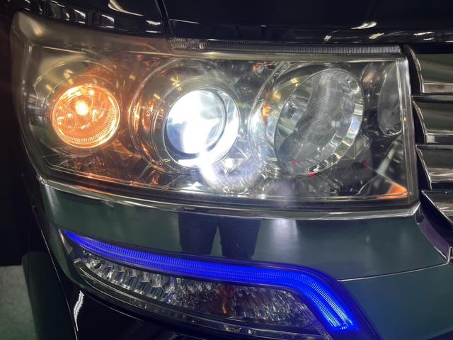 Ｎ－ＢＯＸカスタム Ｇ・Ｌパッケージ　助手席側パワースライドドア　横滑り防止装置　アイドリングストップ　オートエアコン　ベンチシート　ＡＢＳ　ＨＩＤヘッドライト　プッシュスタート　スマートキー　盗難警報装置　電動格納ミラー　純正アルミ（30枚目）