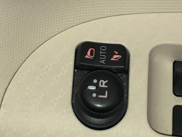 �y�I�[�g���g���~���[�z�@�^�񒆂̃I�[�g�{�^���ɐݒ肷��ƃJ�M��߂�Ƃ��Ɏ����Ń~���[�����ł����֗��ȋ@�\���t���Ă܂��I