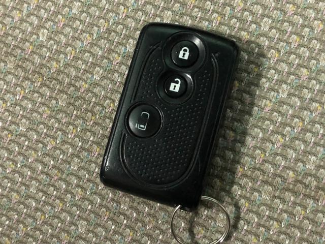 タント Ｘ　ＳＡ　助手席側パワースライドドア　アクセル踏み間違い防止装置　横滑り防止装置　エコアイドル　純正ＣＤオーディオ　オートエアコン　ベンチシート　プッシュスタート　スマートキー　盗難防止装置　電動格納ミラー（26枚目）