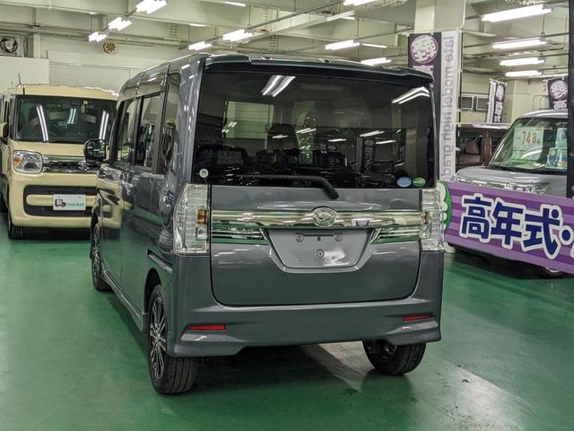 タント カスタムＲＳ　ＳＡ　ターボ車　両側電動スライドドア　アクセル踏み間違い防止装置　横滑り防止装置　エコアイドル　オートエアコン　ベンチシート　ＬＥＤヘッドランプ　プッシュスタート　スマートキー　盗難警報装置　純正アルミ（13枚目）