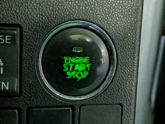 タント カスタムＲＳ　ＳＡ　ターボ車　両側電動スライドドア　アクセル踏み間違い防止装置　横滑り防止装置　エコアイドル　オートエアコン　ベンチシート　ＬＥＤヘッドランプ　プッシュスタート　スマートキー　盗難警報装置　純正アルミ（19枚目）