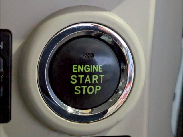 ムーヴキャンバス Xリミテッド SAIII 両側パワースライドドア 衝突被害軽減ブレーキ 車線逸脱警報装置 横滑り防止装置 アイドリングストップ オートエアコン プッシュスタート スマートキー 盗難警報装置 ドラレコ ETC付き(19枚目)