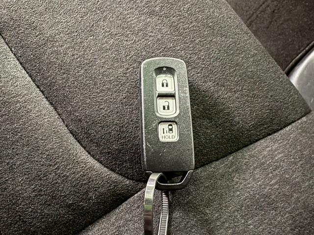 N-BOXカスタム G・Lホンダセンシング 当社リースアップ車両 ワンオーナー 社外ナビ 助手席側パワースライドドア クルーズコントロール 衝突被害軽減ブレーキ 車線逸脱警報装置 横滑り防止装置 LEDヘッドライト プッシュスタート ETC付き(26枚目)