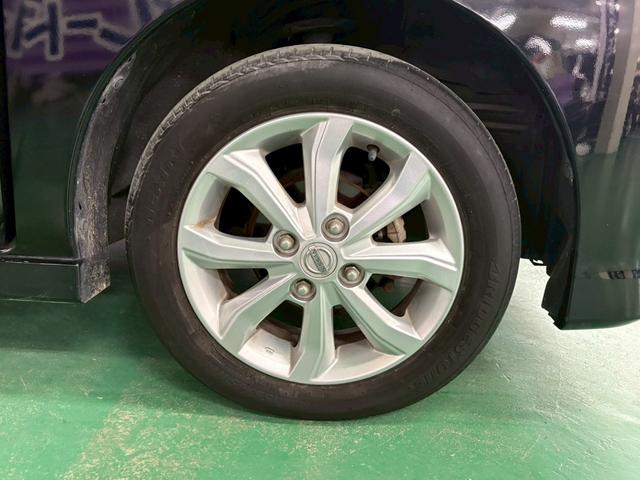 デイズルークス ハイウェイスター　Ｘ　後期モデル　社外ナビ　アラウンドビューモニター　助手席側パワースライドドア　エマージェンシーブレーキ　横滑り防止装置　アイドリングストップ　オートエアコン　ＡＢＳ　ＬＥＤヘッドライト　プッシュスタート（33枚目）