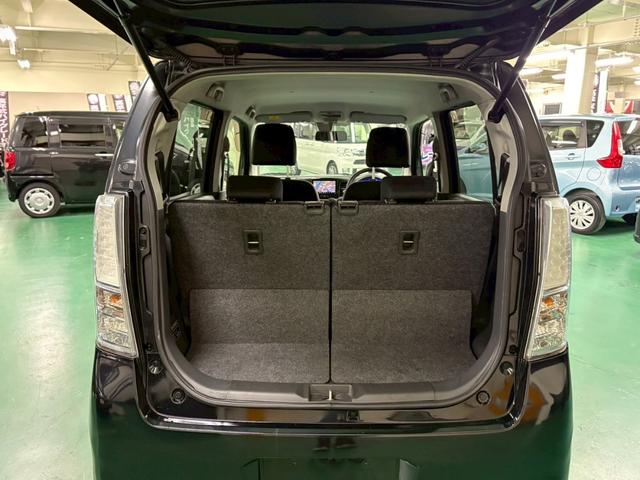 ワゴンＲ ２０周年記念車　社外メモリーナビ　レーダーブレーキサポート　横滑り防止装置　アイドリングストップ　オートエアコン　Ｄ席シートヒーター　ＡＢＳ　ＨＩＤヘッドライト　Ｐスタート　スマートキー　盗難警報装置　純正アルミ（9枚目）