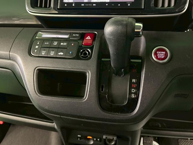 Ｎ－ＯＮＥ プレミアム　ツアラー・ローダウン　２トーンカラースタイル　あんしんパッケージ　ターボ車　純正ナビ　バックカメラ　衝突被害軽減ブレーキ　横滑り防止装置　オートエアコン　ＨＩＤ　プッシュスタート　純正アルミ　ドラレコ　ＥＴＣ付き（21枚目）