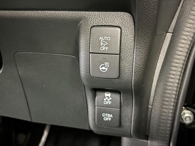 Ｎ－ＢＯＸスラッシュ Ｇ・Ｌインテリアカラーパッケージ　あんしんパッケージ　純正メモリーナビ　衝突被害軽減ブレーキ　横滑り防止装置　アイドリングストップ　ハンドルヒーター　前席シートヒーター　ＨＩＤヘッドライト　プッシュスタート　前後ドラレコ　ＥＴＣ（26枚目）