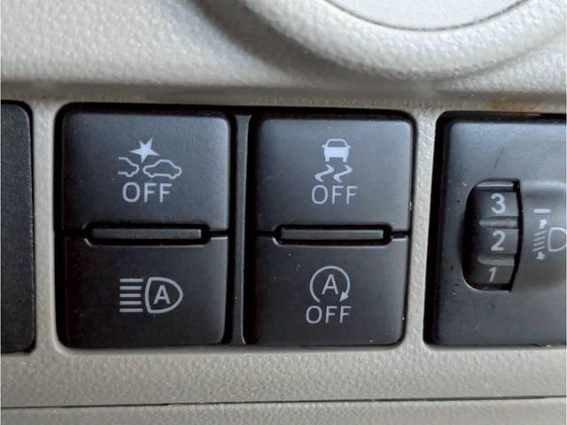 【運転サポート装備】　ブレーキをアシストする機能や横滑り防止機能などのサポート装備も充実してます！