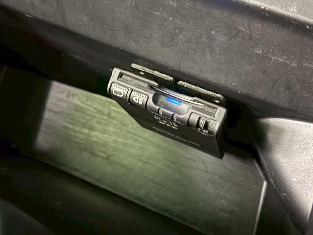 N-BOXカスタム G・Lパッケージ 純正ナビ バックモニター 両側パワースライドドア 横滑り防止装置 アイドリングストップ オートエアコン ABS HIDヘッドライト プッシュスタート スマートキー 盗難警報装置 純正アルミ ETC付き(28枚目)