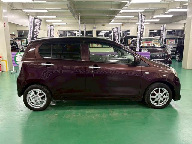 ミライース Ｘ　スマートセレクションＳＡ　ＣＶＴ　アクセル踏み間違い防止装置　横滑り防止装置　エコアイドル　ＡＢＳ　キーレスエントリー　盗難警報装置　エアコン　パワステ　パワーウィンドウ　Ｗエアバッグ　電動格納ミラー（10枚目）