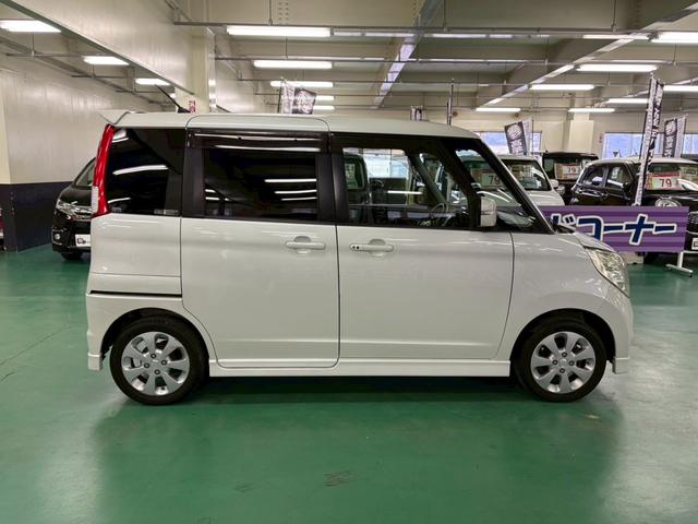 ���X�̔̔����邨�Ԃ͂S�X�D�W����T�X�D�W���~�̌y�����Ԃ𒆐S�Ɏ�葵���Ă���܂��B