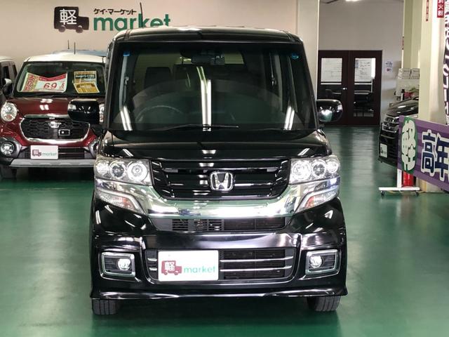 Ｎ－ＢＯＸカスタム Ｇ　ＳＳブラックスタイルパッケージ　初代後期モデル　当社メンテナンス車両　社外ＳＤナビ　バックモニター　助手席側パワースライドドア　横滑り防止装置　アイドリングストップ　オートエアコン　シートヒーター　ＨＩＤ　プッシュスタート　ＥＴＣ（7枚目）