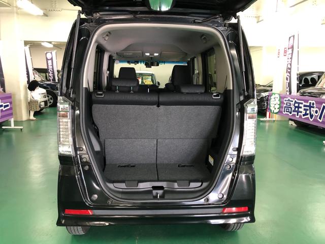 Ｎ－ＢＯＸカスタム Ｇ　ＳＳブラックスタイルパッケージ　初代後期モデル　当社メンテナンス車両　社外ＳＤナビ　バックモニター　助手席側パワースライドドア　横滑り防止装置　アイドリングストップ　オートエアコン　シートヒーター　ＨＩＤ　プッシュスタート　ＥＴＣ（15枚目）