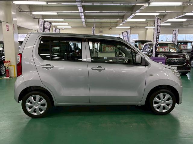 フレア ＸＧ　ユーザー下取り車　ＣＶＴ　ＣＤオーディオ　アイドリングストップ　オートエアコン　ベンチシート　ＡＢＳ　キーレスエントリー　盗難警報装置　電動格納ミラー（11枚目）