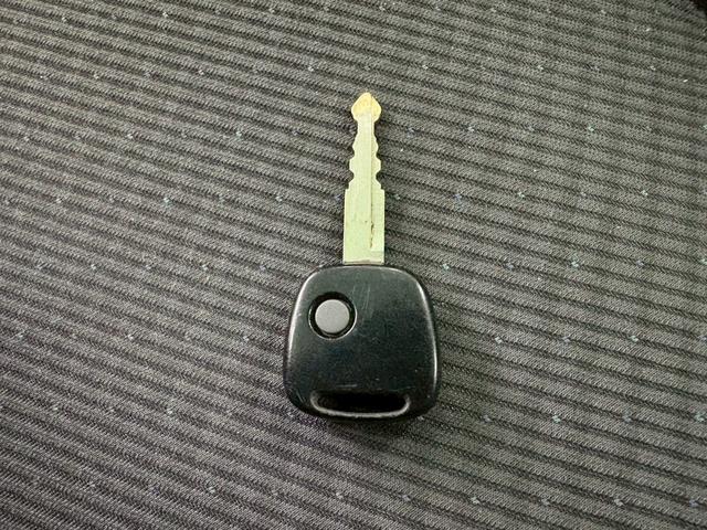 フレア ＸＧ　ユーザー下取り車　ＣＶＴ　ＣＤオーディオ　アイドリングストップ　オートエアコン　ベンチシート　ＡＢＳ　キーレスエントリー　盗難警報装置　電動格納ミラー（25枚目）