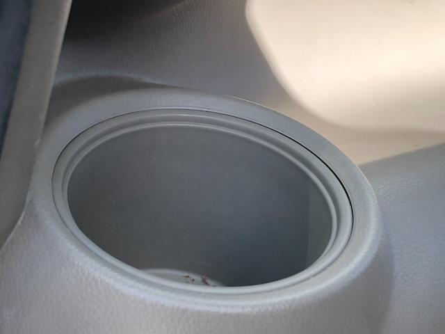 Ｎ－ＢＯＸ Ｇ　当社メンテナンス車両　ＣＶＴ　社外ＳＤナビ・ワンセグＴＶ　両側スライドドア　横滑り防止装置　アイドリングストップ　オートエアコン　ベンチシート　プッシュスタート　スマートキー　盗難警報装置　ＥＴＣ付き（28枚目）