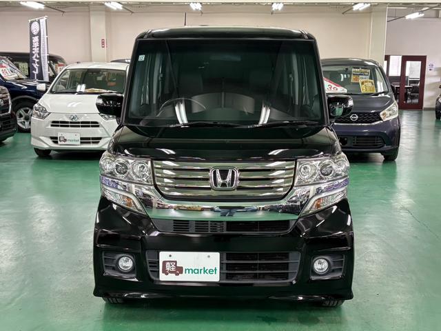 Ｎ－ＢＯＸ＋カスタム Ｇ　ターボＳＳパッケージ　純正メモリーナビ　両側パワスラ　クルーズコントロール　横滑り防止装置　オートエアコン　ＡＢＳ　ＨＩＤヘッドライト　Ｐスタート　スマートキー　盗難警報装置　電動格納ミラー　ＥＴＣ　Ｂカメラ　純正アルミ（8枚目）