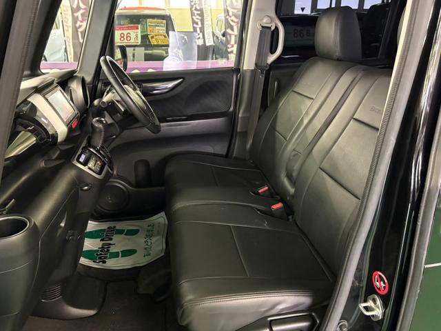 Ｎ－ＢＯＸ＋カスタム Ｇ　ターボＳＳパッケージ　純正メモリーナビ　両側パワスラ　クルーズコントロール　横滑り防止装置　オートエアコン　ＡＢＳ　ＨＩＤヘッドライト　Ｐスタート　スマートキー　盗難警報装置　電動格納ミラー　ＥＴＣ　Ｂカメラ　純正アルミ（19枚目）