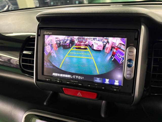 Ｎ－ＢＯＸ＋カスタム Ｇ　ターボＳＳパッケージ　純正メモリーナビ　両側パワスラ　クルーズコントロール　横滑り防止装置　オートエアコン　ＡＢＳ　ＨＩＤヘッドライト　Ｐスタート　スマートキー　盗難警報装置　電動格納ミラー　ＥＴＣ　Ｂカメラ　純正アルミ（28枚目）